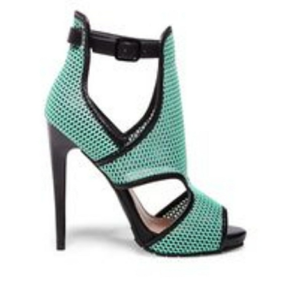Steve Madden Shoes - Steve Madden & Iggy Izalea brixxton mesh heel